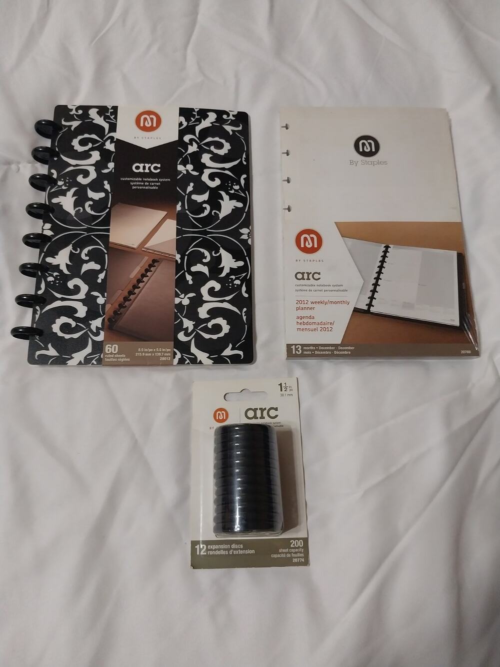M BY STAPLES ARC CUSTOMIAZABLE NOTEBOOK SYSTEM